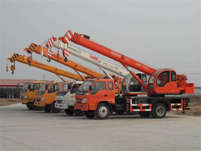 涪城区设备出现故障导致停工，怎么处理？是否有备用设备替换？